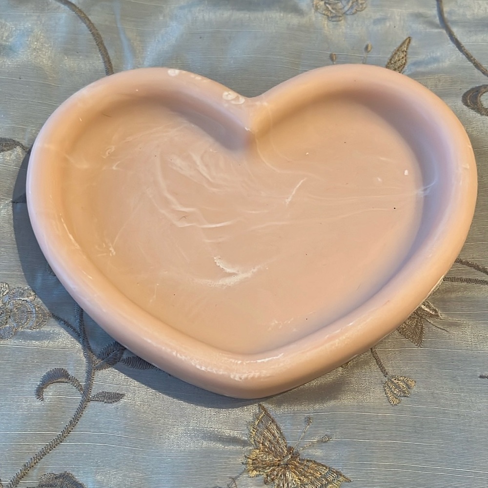Rachel Zoe heart shaped dish